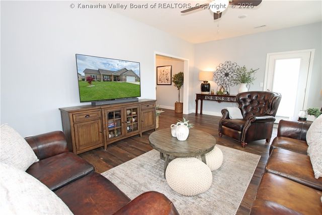 244 Steve Circle, Hurricane, WV 25526
