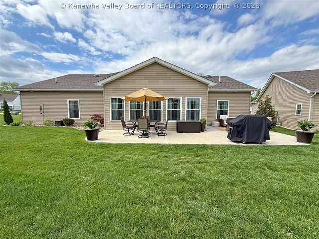 244 Steve Circle, Hurricane, WV 25526