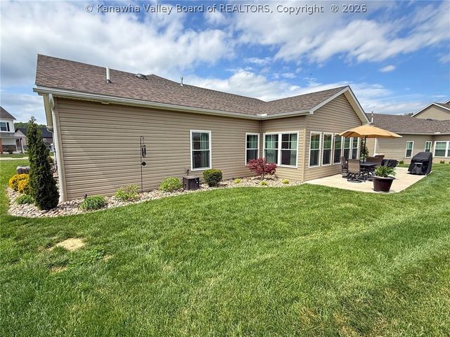 244 Steve Circle, Hurricane, WV 25526