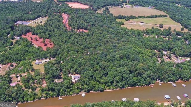 21 Blossom Trail, Lavonia, GA 30553