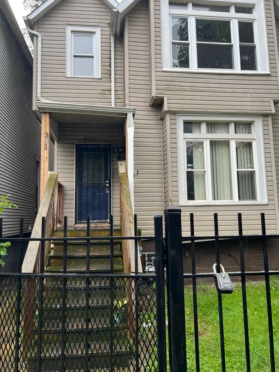 331 W 61st Street 2, Chicago, IL 60621