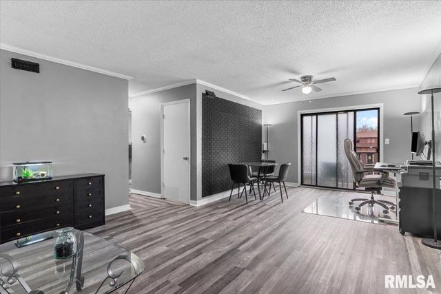 1914 Jeanette Ln Apt 6, Springfield, IL 62702