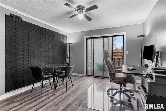 1914 Jeanette Ln Apt 6, Springfield, IL 62702