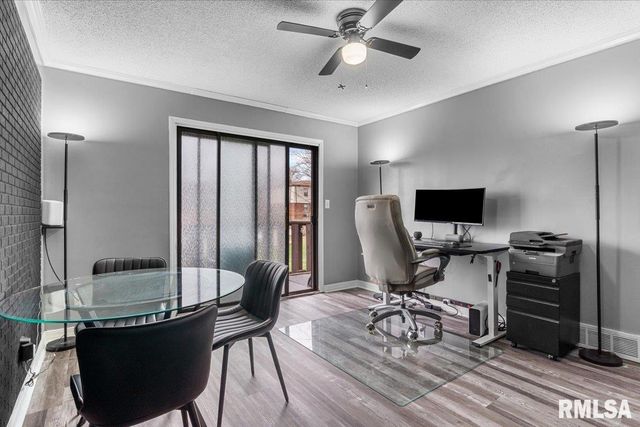 1914 Jeanette Ln Apt 6, Springfield, IL 62702