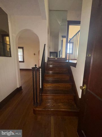 5608 1ST ST NE, Washington, DC 20011