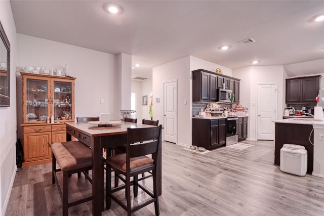 224 Crookedfield Drive, Nevada, TX 75173
