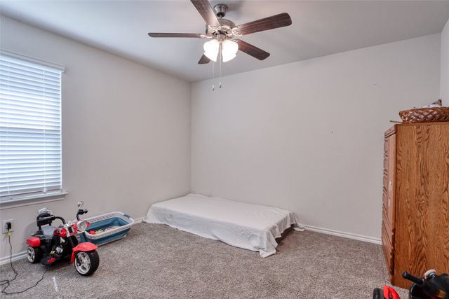 224 Crookedfield Drive, Nevada, TX 75173