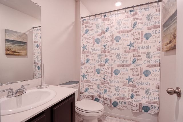 224 Crookedfield Drive, Nevada, TX 75173