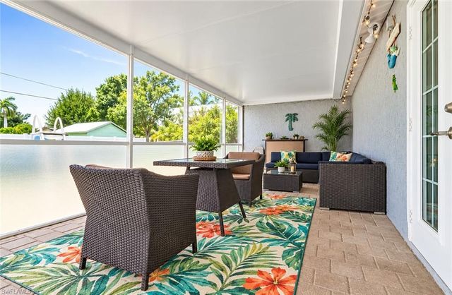 1385 Pine AVE, North Fort Myers, FL 33917