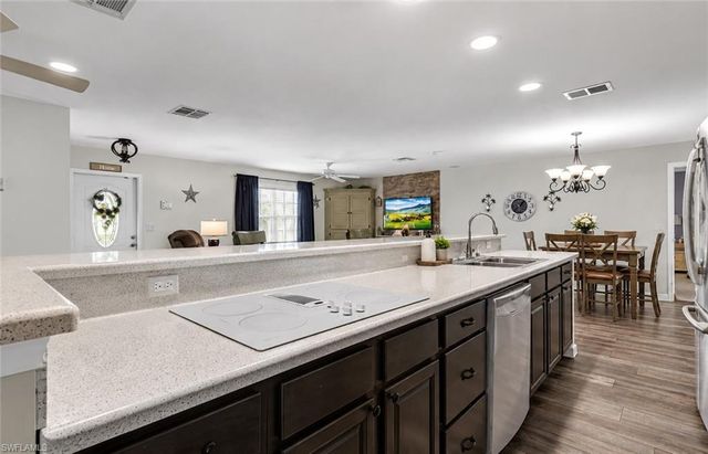 1385 Pine AVE, North Fort Myers, FL 33917