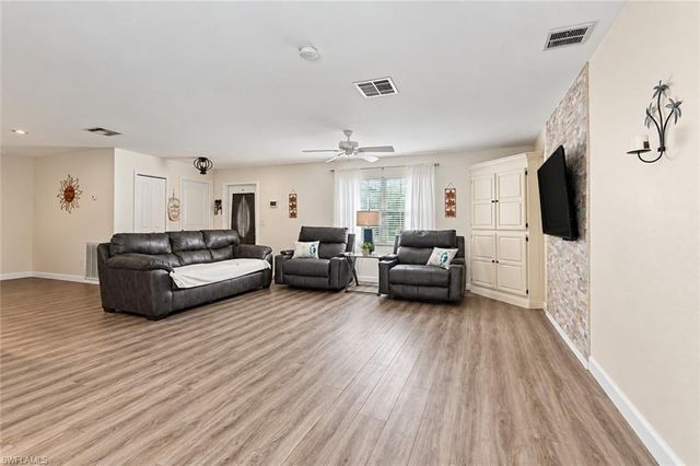 1385 Pine AVE, North Fort Myers, FL 33917