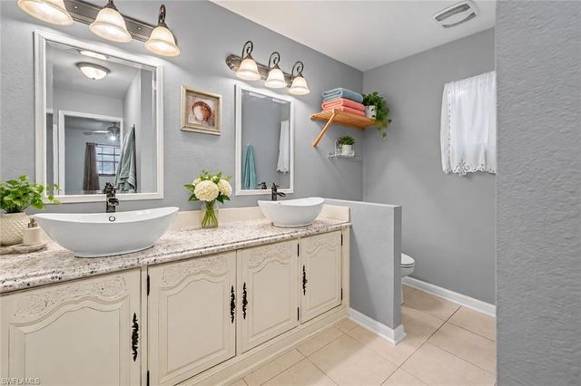 1385 Pine AVE, North Fort Myers, FL 33917