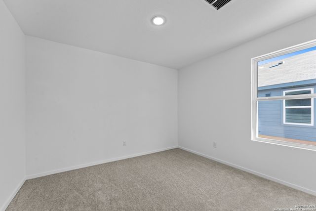 110 Ellendale Place, Fredericksburg, TX 78624