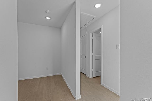 110 Ellendale Place, Fredericksburg, TX 78624