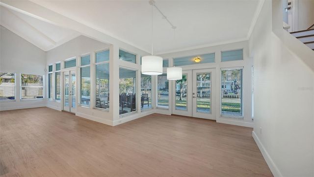 940 ALAMEDA WAY, Sarasota, FL 34234