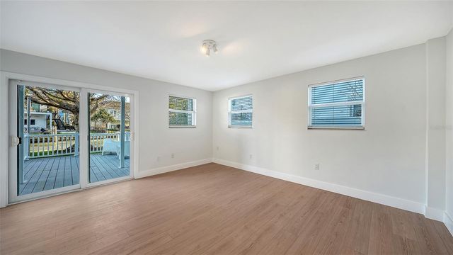 940 ALAMEDA WAY, Sarasota, FL 34234