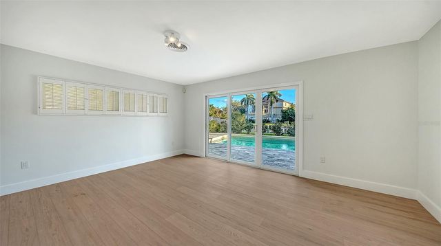 940 ALAMEDA WAY, Sarasota, FL 34234