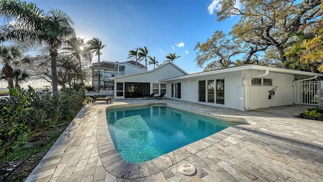 940 ALAMEDA WAY, Sarasota, FL 34234