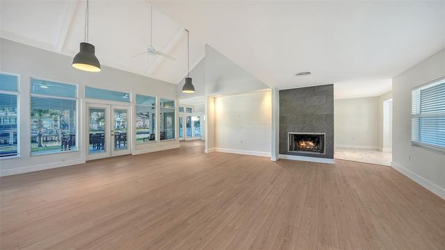 940 ALAMEDA WAY, Sarasota, FL 34234