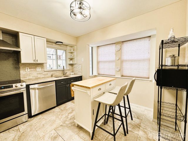 4-C Rutherford Hayes Drive, Monroe, NJ 08831