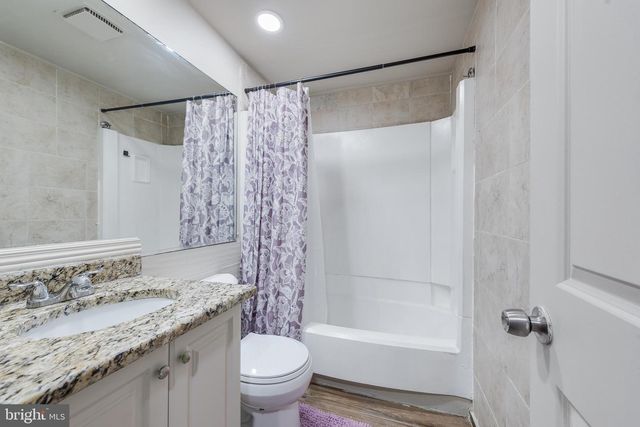 9437 CHADBURN PL, Montgomery Village, MD 20886