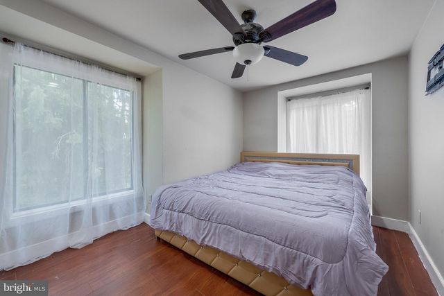 9437 CHADBURN PL, Montgomery Village, MD 20886