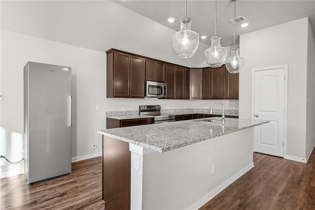 3465 Lockett Hall Circle, Bryan, TX 77808 — photo 5