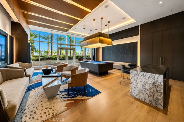 877 Francisco Street 1818, Los Angeles, CA 90017
