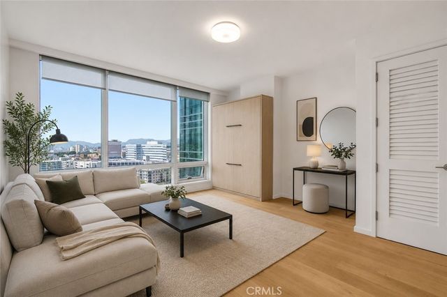877 Francisco Street 1818, Los Angeles, CA 90017
