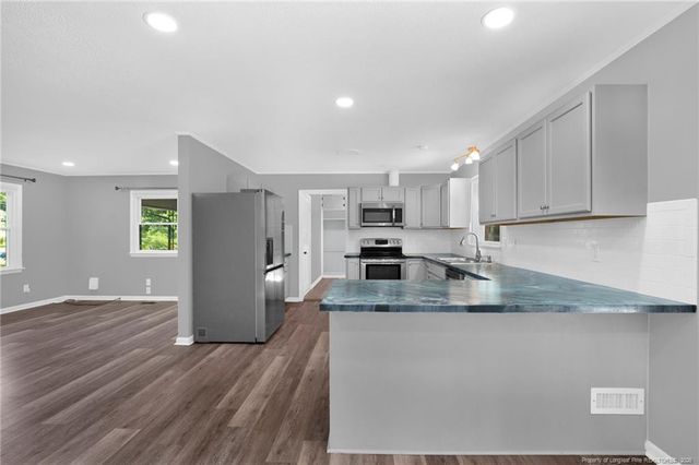 126 Old Gate Road, Fayetteville, NC 28314