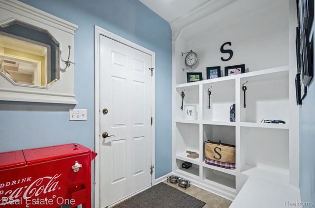 1809 Cheshire Lane, Commerce Charter Township, MI 48382