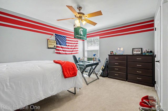 1809 Cheshire Lane, Commerce Charter Township, MI 48382