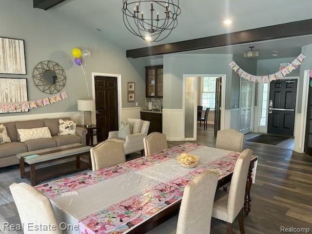 1809 Cheshire Lane, Commerce Charter Township, MI 48382