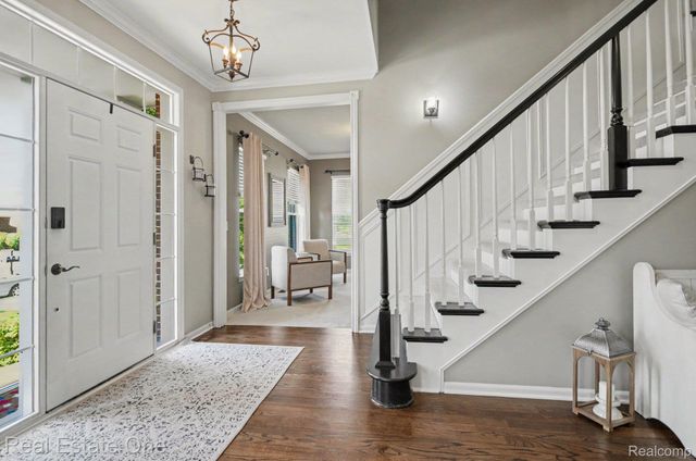1809 Cheshire Lane, Commerce Charter Township, MI 48382