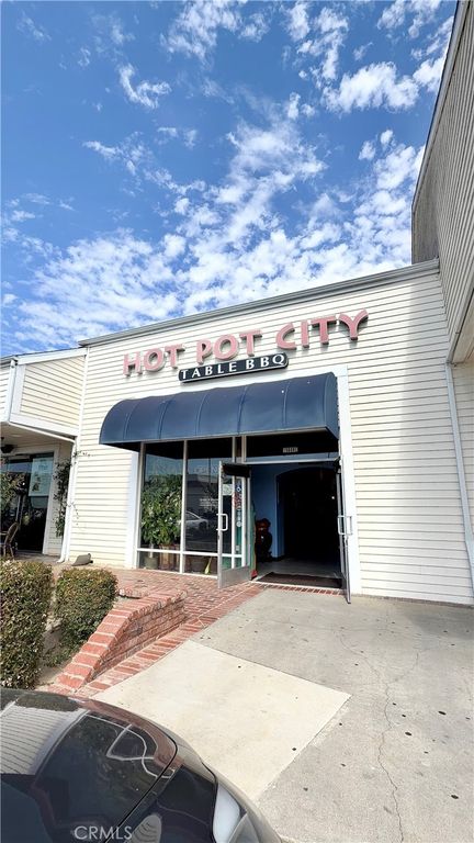 15606 Brookhurst St E, Westminster, CA 92683 — exterior
