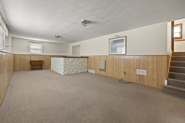 8 Russell Road, Whitman, MA 02382