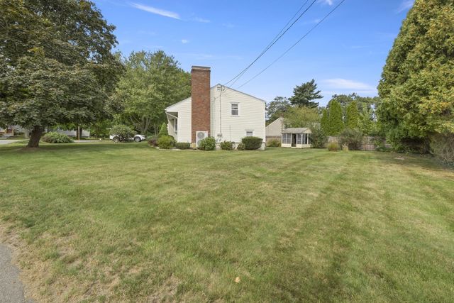 8 Russell Road, Whitman, MA 02382