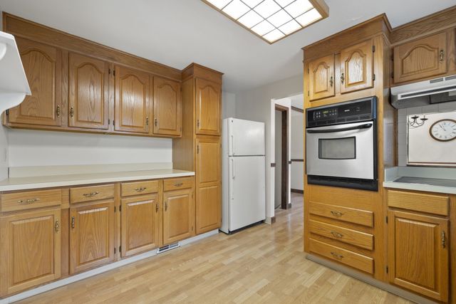 8 Russell Road, Whitman, MA 02382