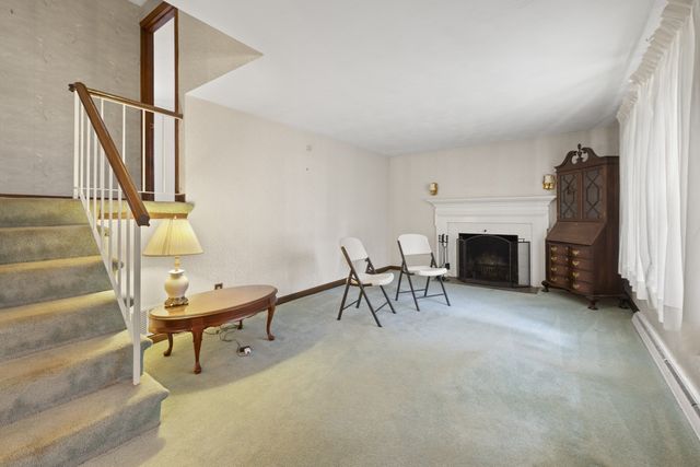 8 Russell Road, Whitman, MA 02382