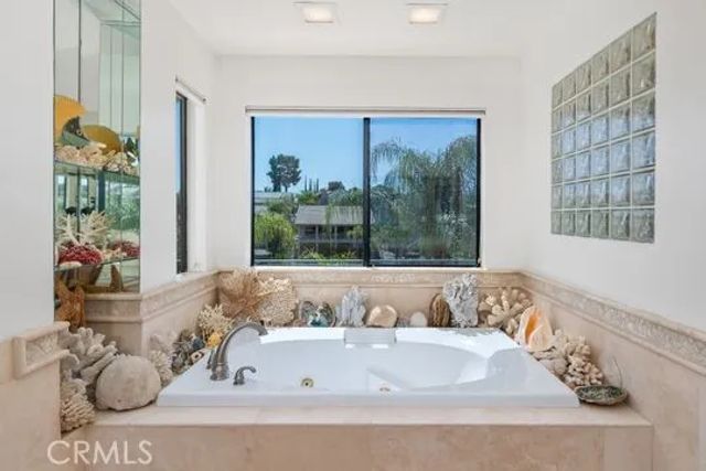 30181 Swan Point, Canyon Lake, CA 92587