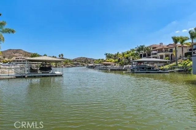 30181 Swan Point, Canyon Lake, CA 92587