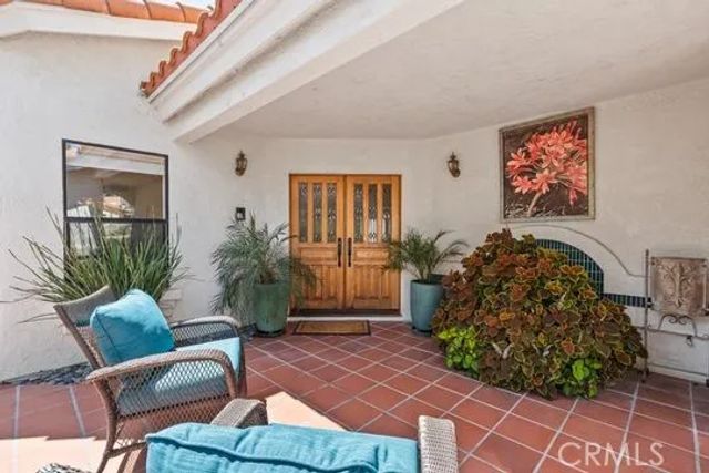 30181 Swan Point, Canyon Lake, CA 92587