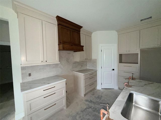 438 Old Wharton Road, East Bernard, TX 77435