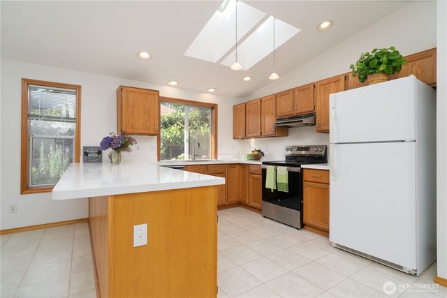 2928 Briar Lea Loop SE, Olympia, WA 98501
