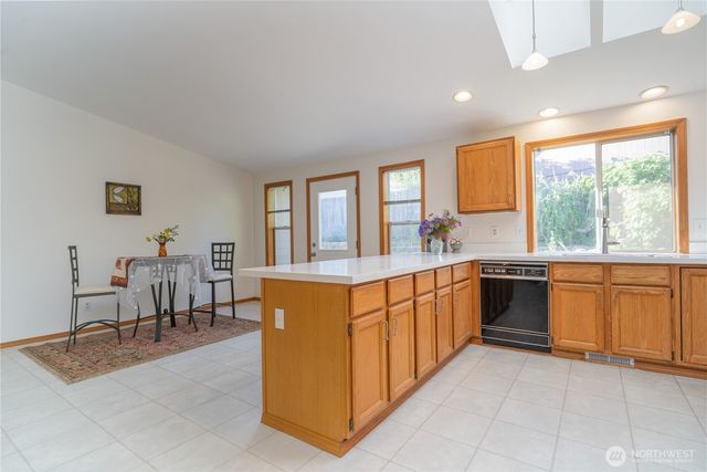 2928 Briar Lea Loop SE, Olympia, WA 98501