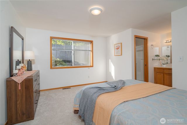 2928 Briar Lea Loop SE, Olympia, WA 98501