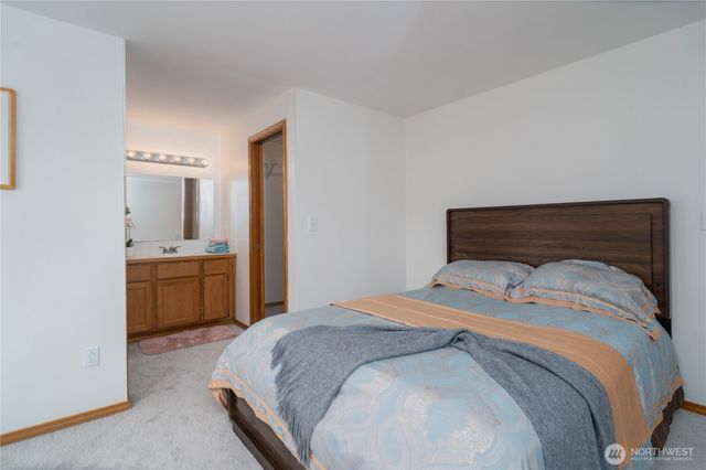 2928 Briar Lea Loop SE, Olympia, WA 98501