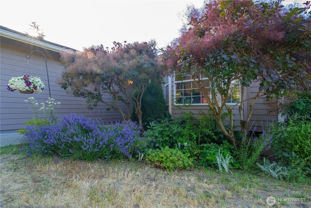 2928 Briar Lea Loop SE, Olympia, WA 98501