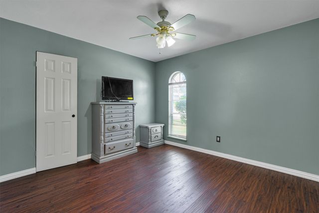 213 Colonel Drive, Garland, TX 75043