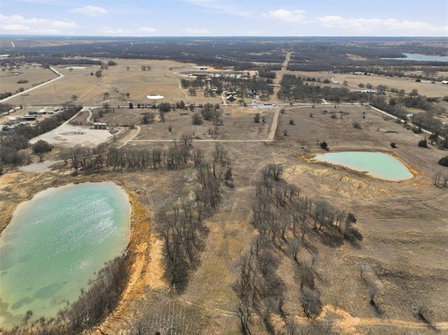 825 County Road 404, Alvarado, TX 76009